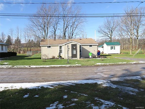 2nd image of 12929 Hillcrest Dr