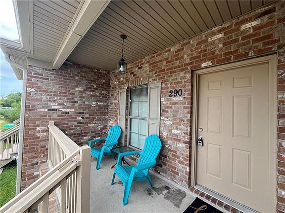 2nd image of 290 Bella Sera Ln
