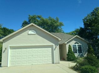 4611 Kenrich Dr, Racine, WI 53402
