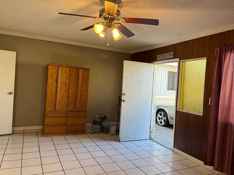 6324 Factor Ave — Photo 2