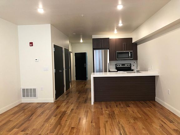 2nd image of 34 Maiden Ln APT 11