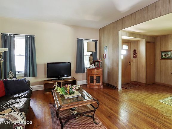 2nd image of 713 W Keith Ave