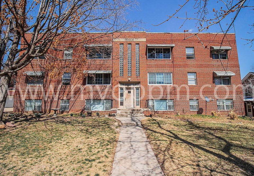 1st image of 3518 California St #4