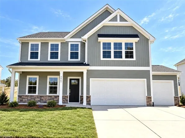 5869 Latigo Ct, Clemmons, NC 27012