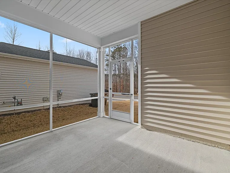 271 Edge Of Auburn Blvd — Photo 19