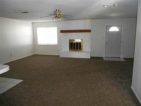 2nd image of 510 W Millen Dr