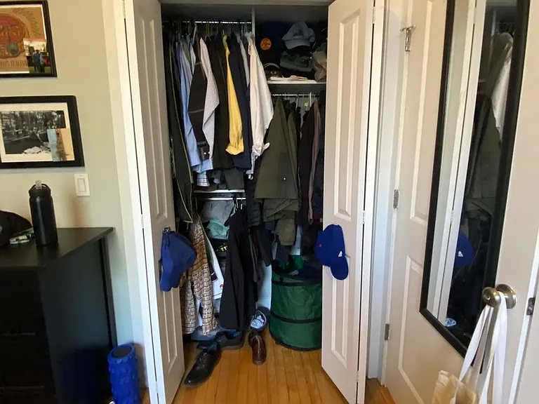 2778 N Kenmore Ave #3 — Photo 3