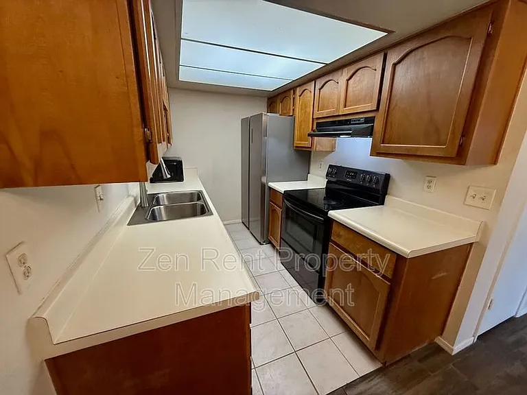 286 W Palomino Dr #146 — Photo 12