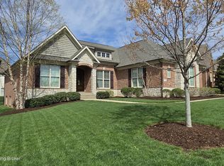 601 Locust Creek Blvd, Louisville, KY 40245