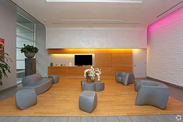 Rented by The Dermot Realty Management Company | media 17