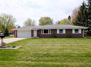 830 W Theresa Ln, Glendale, WI 53209