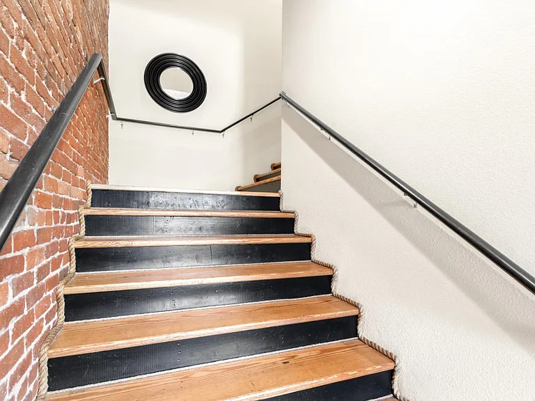 124 Saint Johns Ave #2 — Photo 8