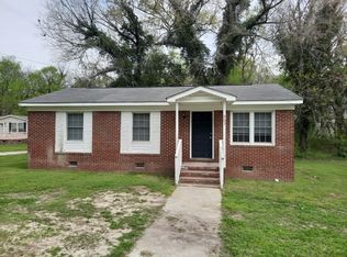 207 Cooper St, Louisburg, NC 27549