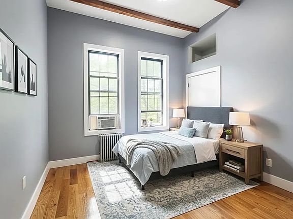 3rd image of 17 Park St #3