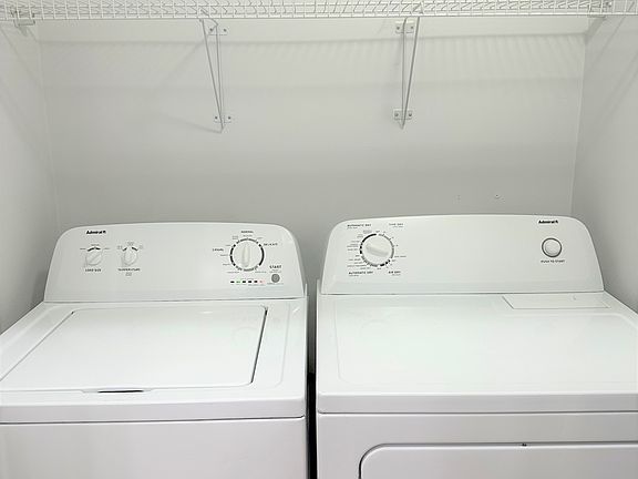 4th image of 4273-4275 Russell Blvd #4273