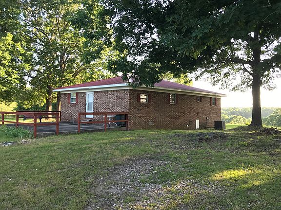 2nd image of 474 Roadrunner Ln