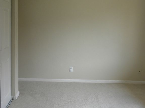 5th image of 3745 Lamoureux St