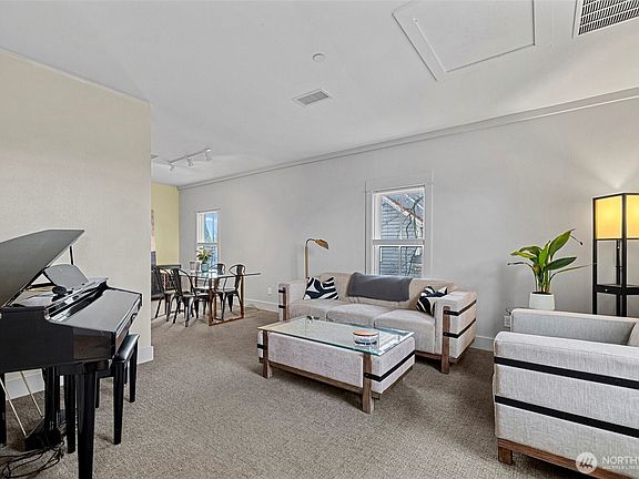 5th image of 623 Morris Street #B 2