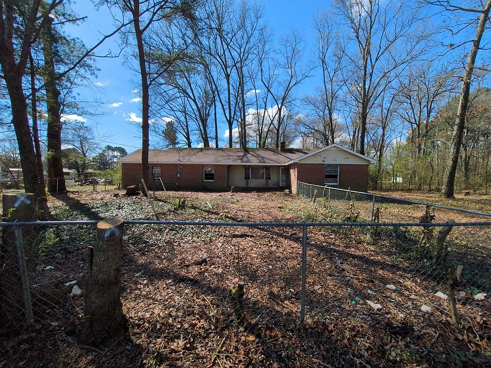 1st image of 71 Oakwood Ln