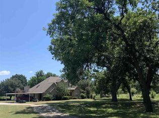 2091 Dark Corner Rd, Jacksboro, TX 76458