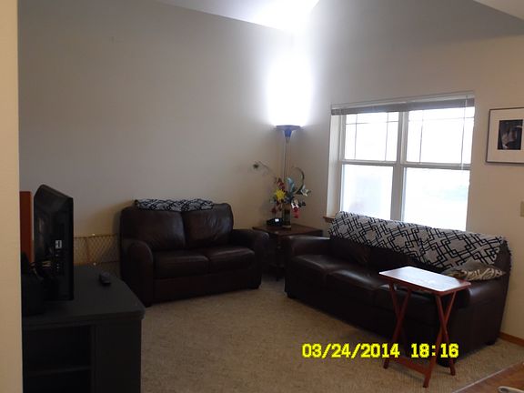 2nd image of 1107 Petersen Dr