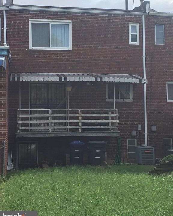 2nd image of 1316 W St NE