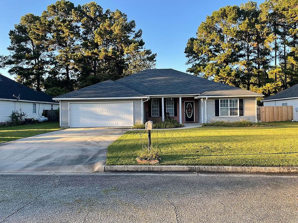 1st image of 3452 Brandon Dr