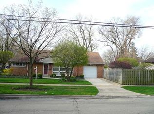 900 Bristol Ave, Westchester, IL