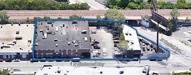 1st image of 5170 N Northwest Hwy