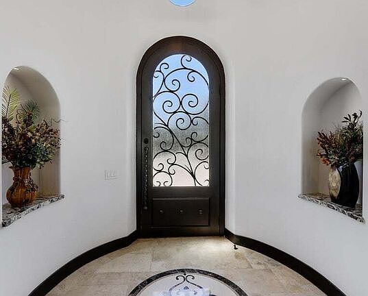 5th image of 79360 Four Paths Ln
