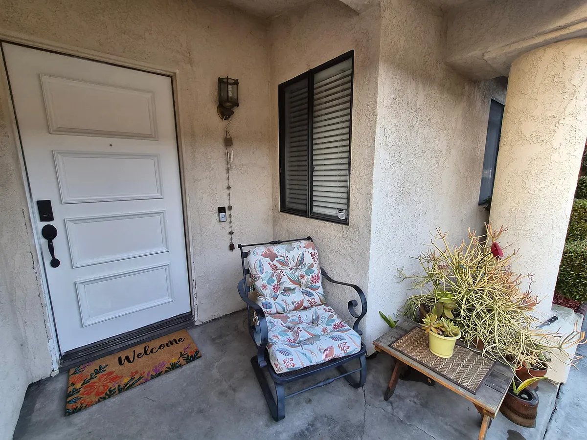 private entrance to unit - 1345 N Mariner Way