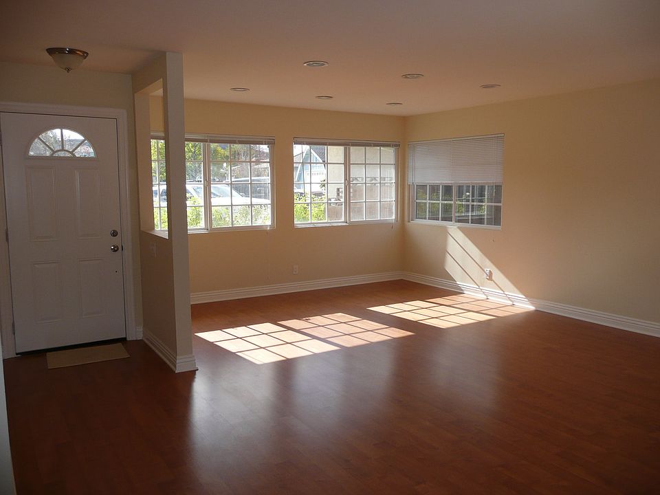 2nd image of 3191 Jessica St