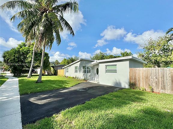 2nd image of 6110 NW 42nd Ave
