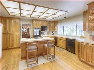 4th image of 13037 Oakwood Ct
