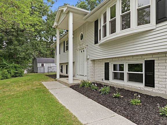3rd image of 25 Norma St