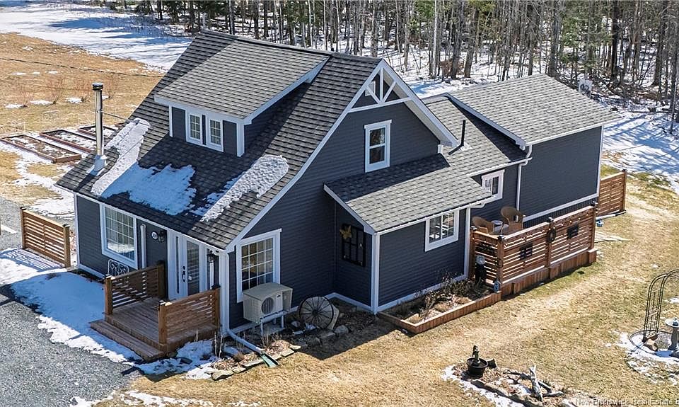 1st image of 169 Storeytown Rd