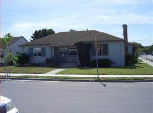 25 Cedros Ave, Salinas, CA 93901