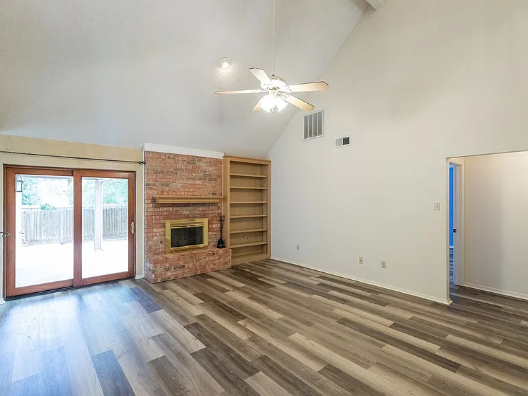 2250 Rim Rock Rd — Photo 17