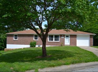 4916 NW 61st Ter, Kansas City, MO 64151