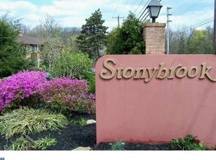 210 Stonybrook Dr #210, Norristown, PA 19403