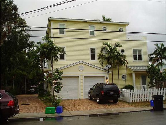 2nd image of 919 W Las Olas Blvd