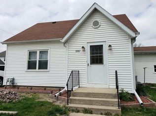 1897 Main St, New Vienna, IA 52065