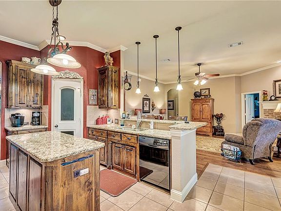 4th image of 5204 Arbor Mill Dr