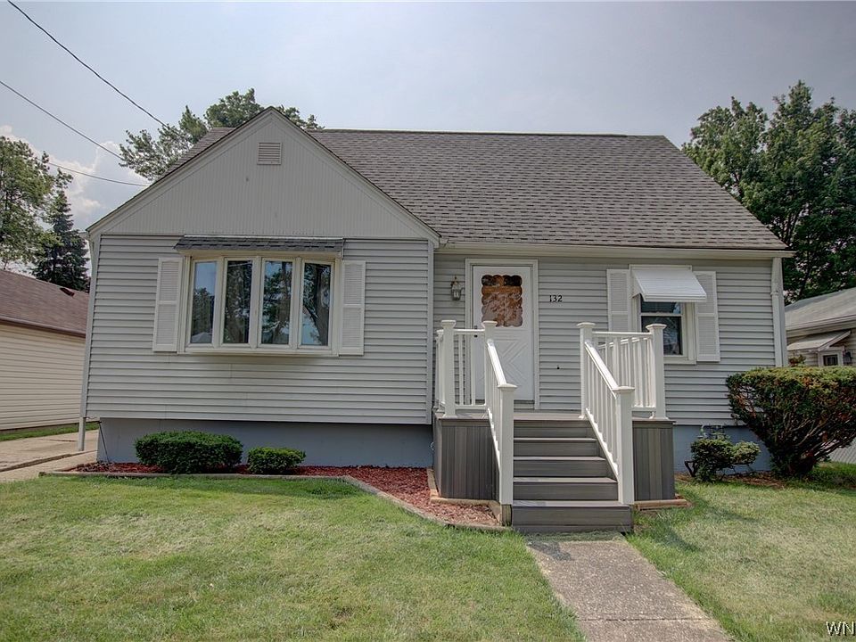 1st image of 132 Helen Ave