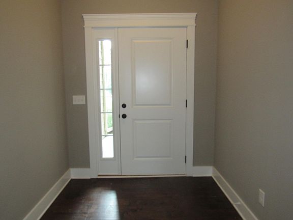 2nd image of 2775 Amsterdam Ln #27