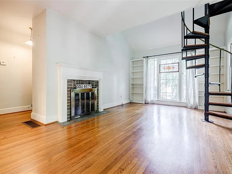 1148 Forrest Blvd — Photo 5