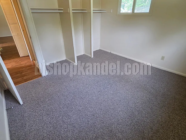 1217 Parkside Pl — Photo 8