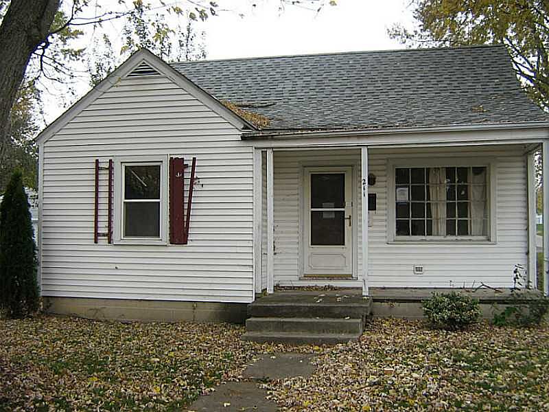 1st image of 211 Virginia Ave