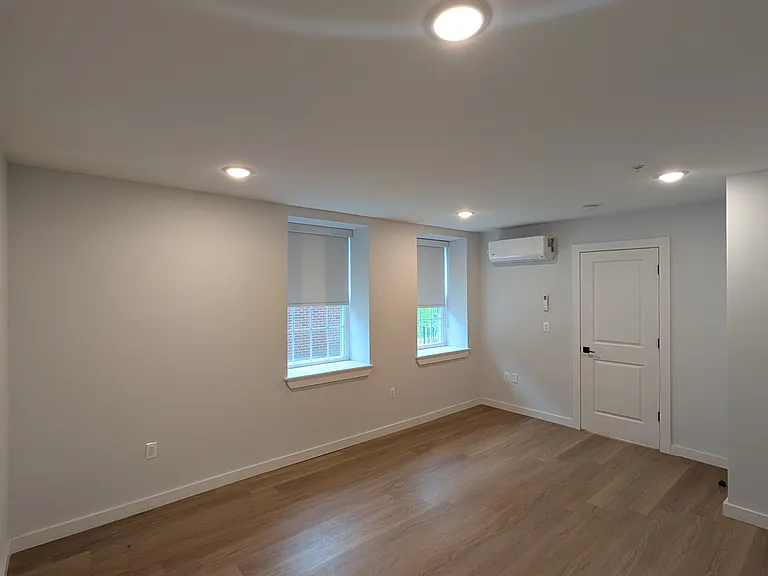 55-A121 Tunxis Ave #121 — Photo 7