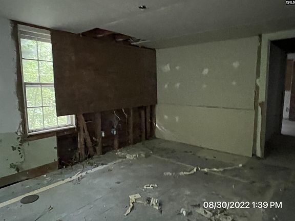 4th image of 9339 Windsor Lake Blvd